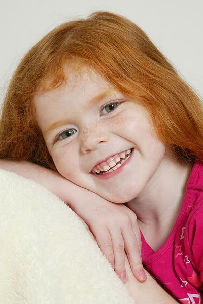 IMAGE: http://i300.photobucket.com/albums/nn10/artonas_photobucket/jess-2.jpg