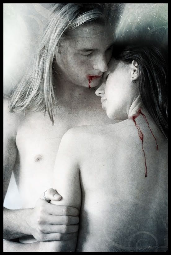 vampire love Pictures, Images and Photos