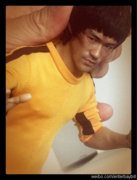 Bruce Lee Jogging