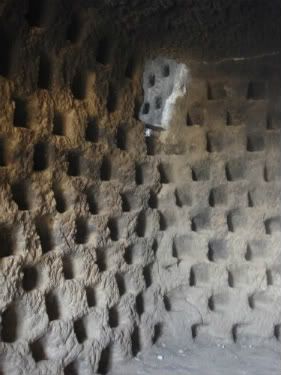 ¿Sabes que es una cárcava? - LOS PICAPIEDRA SALEN DE GUADIX PARA VER MUNDO (25)