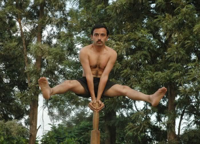    Mallakhamb - Extreme Indian Pole Dancing
