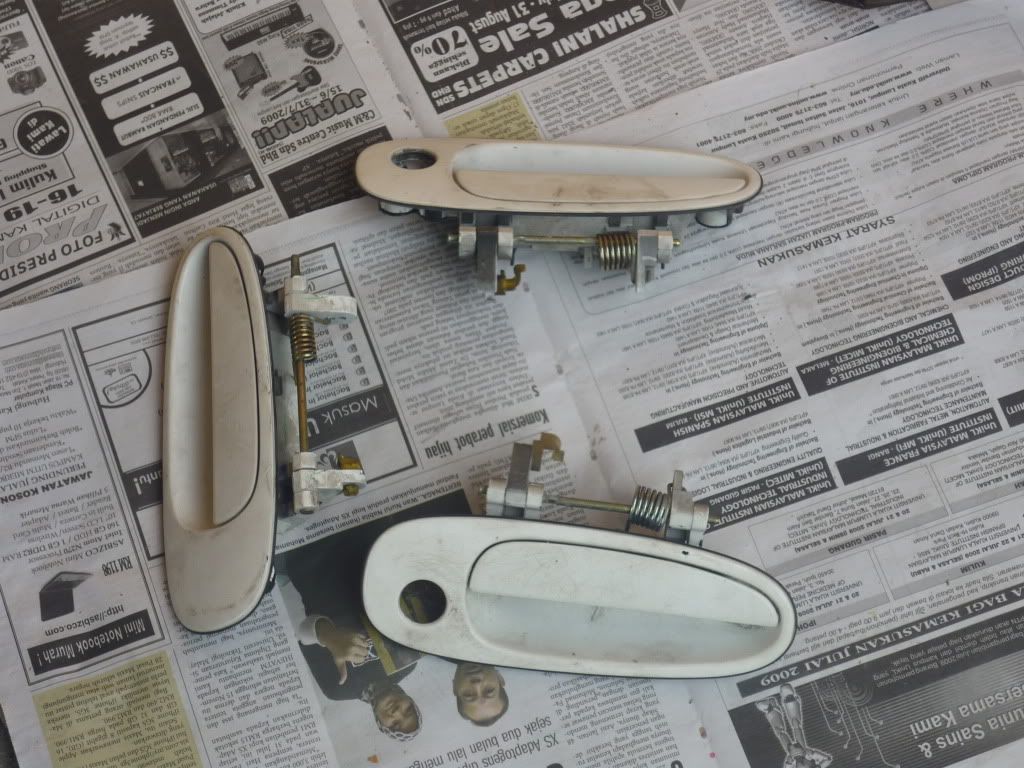 DOORHANDLE1.jpg