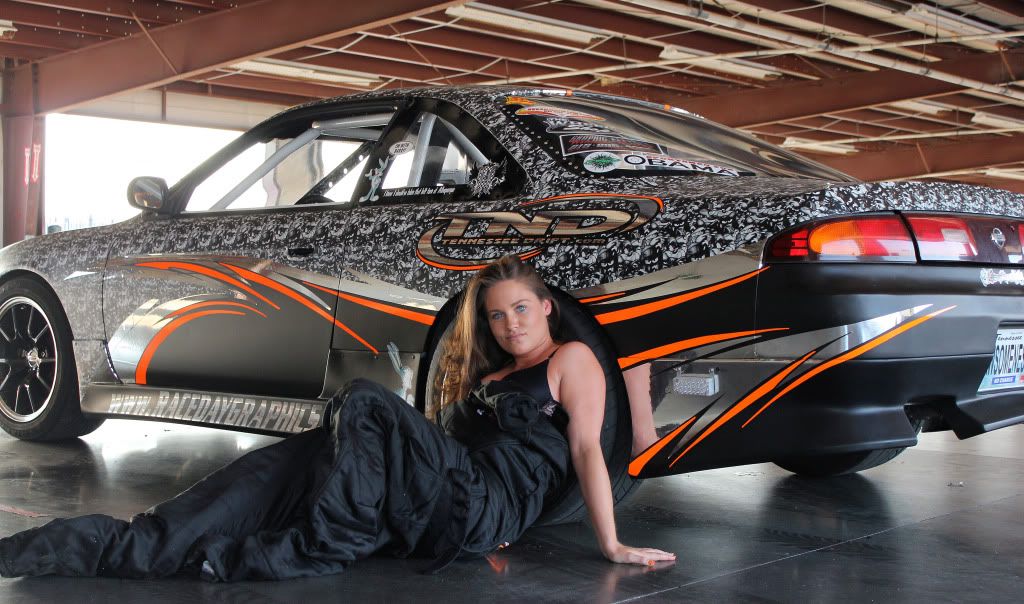 IMAGE: http://i300.photobucket.com/albums/nn31/johnnyk1029/Barrysgarage11.jpg