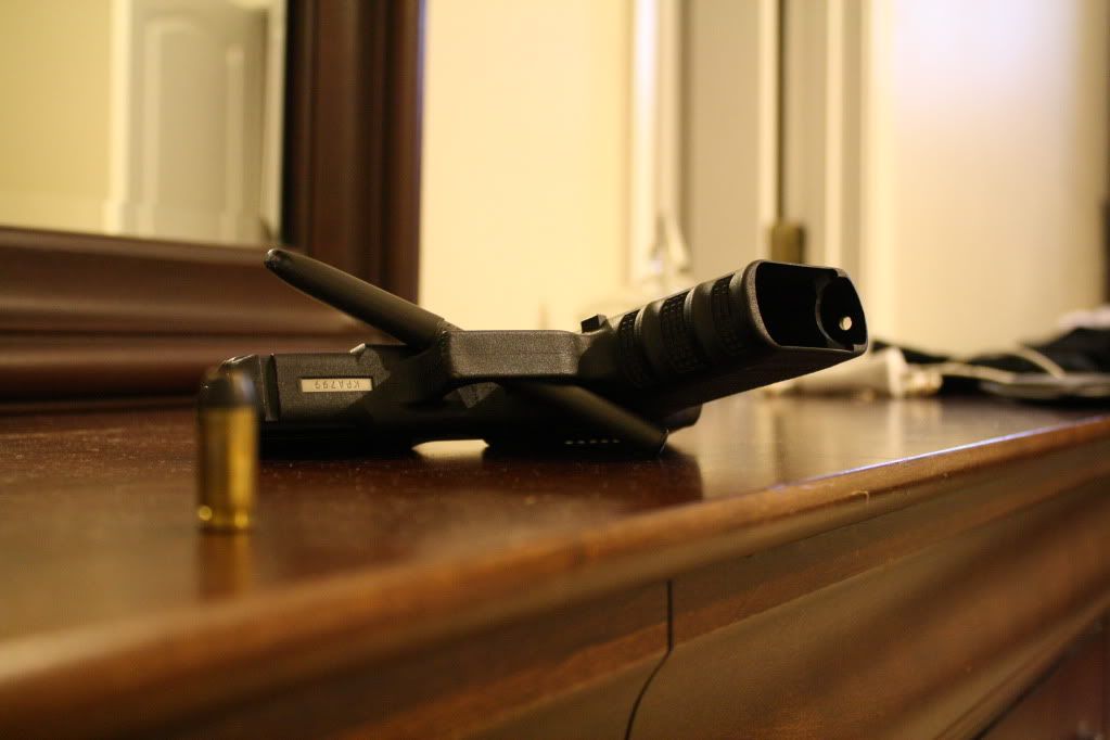 IMAGE: http://i300.photobucket.com/albums/nn31/johnnyk1029/glockf36.jpg