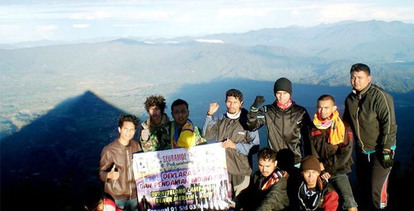 Paket Wisata Gunung Burni Telong