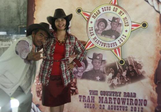 Reuni Trah Martowirono 2012 : Country dan Era
Cowboy