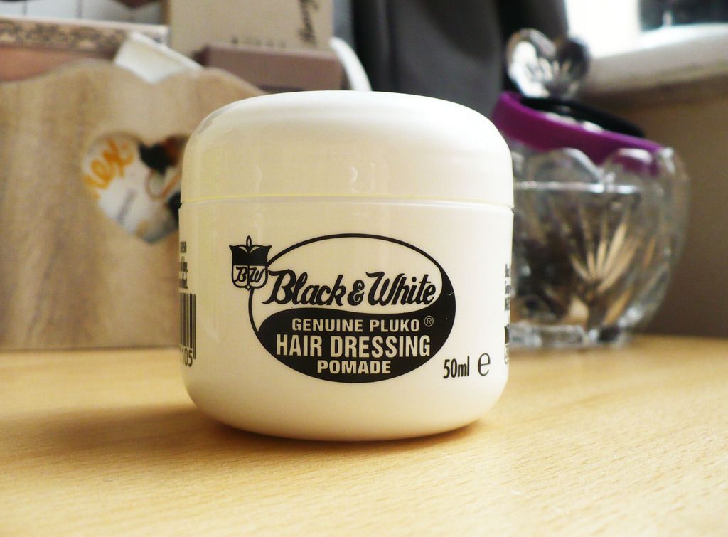 Review | Black and White Genuine Pluko Hair Dressing Pomade Review | Black and White Genuine Pluko Hair Dressing Pomade
